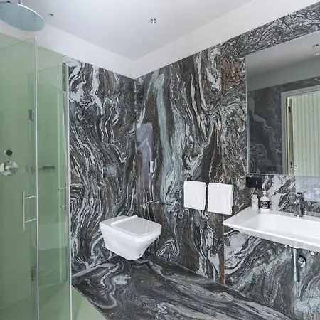 - Palazzo Signoria Luxury 10- Giuditta Apartment *